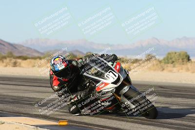 media/Nov-02-2025-CVMA (Sun) [[337aff29ab]]/Race 18-Supersport Middleweight/